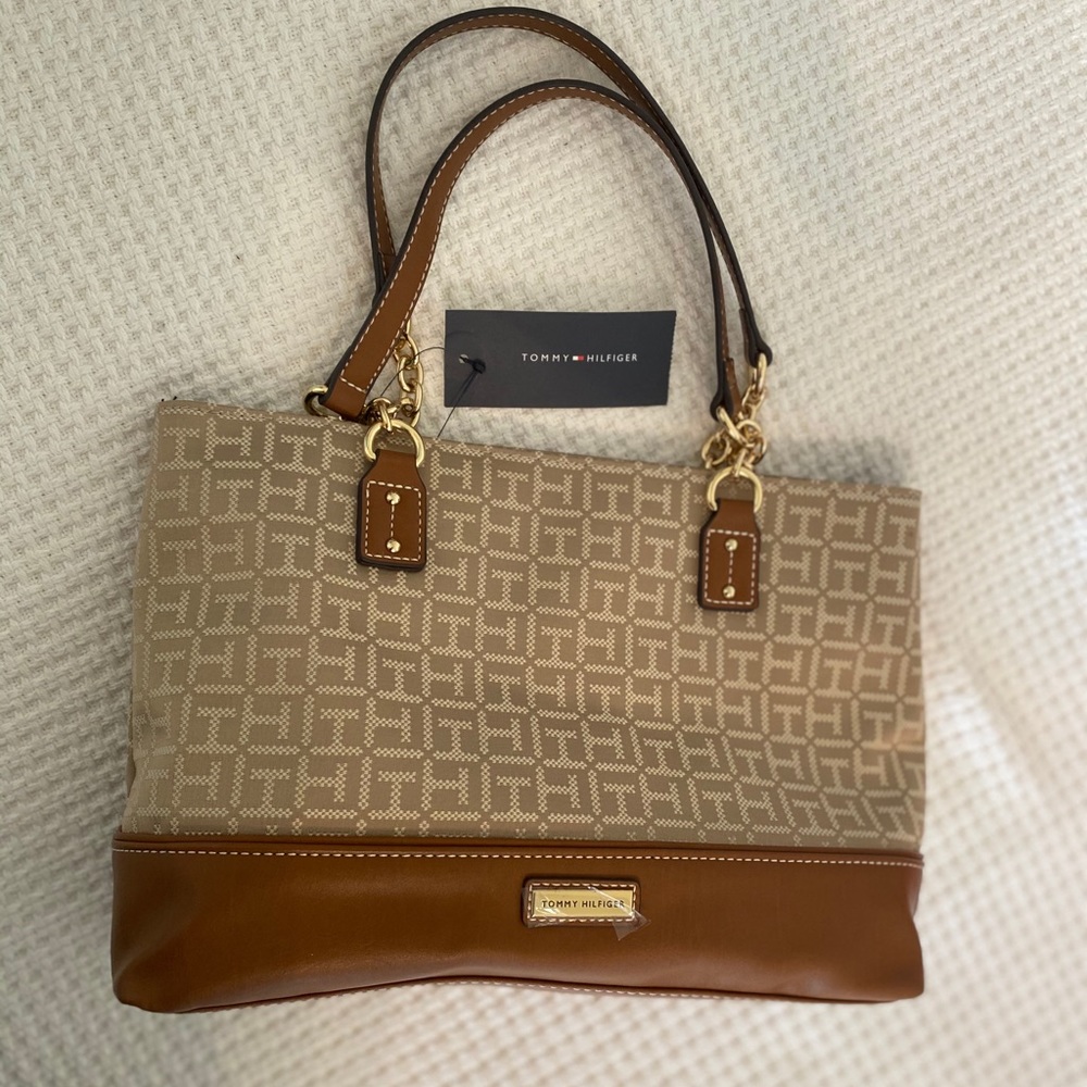 Tommy Hilfiger Shopper Tote NWT